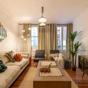 exclusivo-apartamento-en-el-casco-viejo.basquecountryhotels.org/
